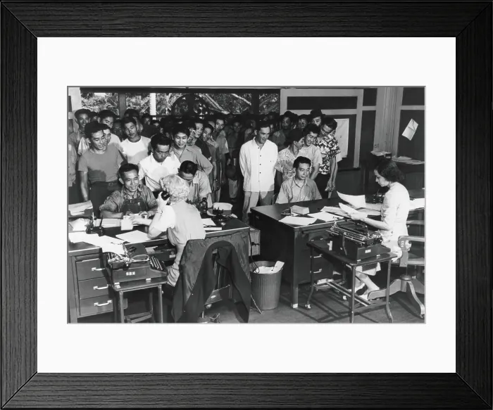 Framed Print : 110 Hawaiian men enlisting in a combat regiment of 1, 500 Americans of Japanese ancestry, March 1943