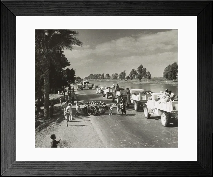 Framed Print : British Army moves to forward areas around El Alamein and El Darba