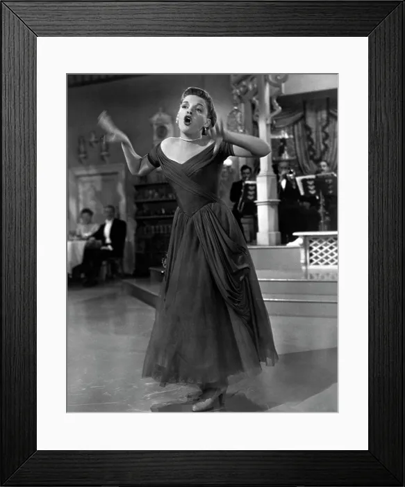 Framed Print : IN THE GOOD OLD SUMMERTIME, Judy Garland, 1949