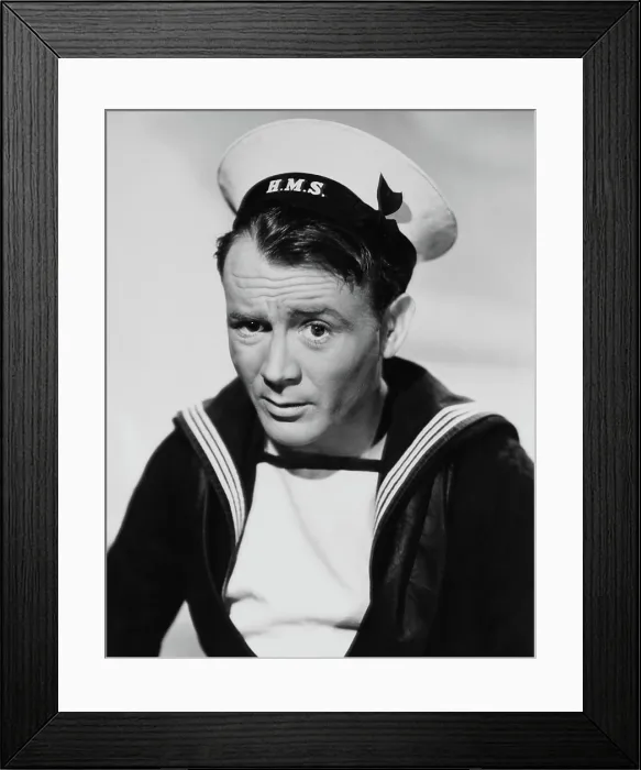 Framed Print : IN WHICH WE SERVE, John Mills, 1942