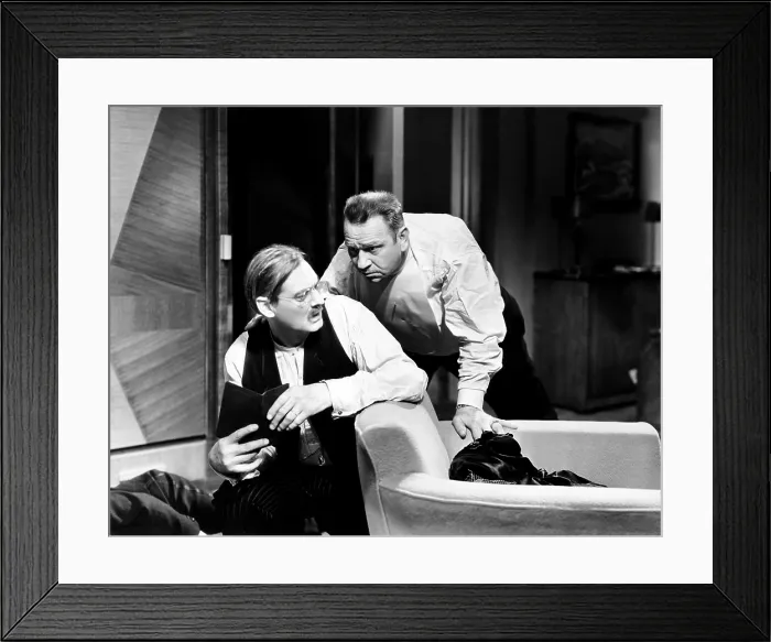 Framed Print : GRAND HOTEL, from left, Lionel Barrymore, Wallace Beery, 1932