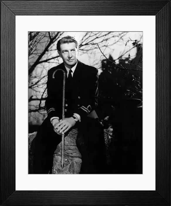 Framed Print : I KNOW WHERE I'M GOING, Roger Livesey, 1945