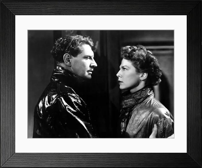 Framed Print : I KNOW WHERE I'M GOING, Roger Livesey, Wendy Hiller, 1945 Framed Print : I KNOW WHERE I'M GOING, Roger Livesey, Wendy Hiller, 1945