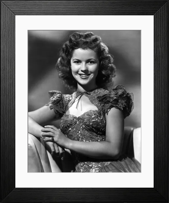 Framed Print : I'LL BE SEEING YOU, Shirley Temple, 1944