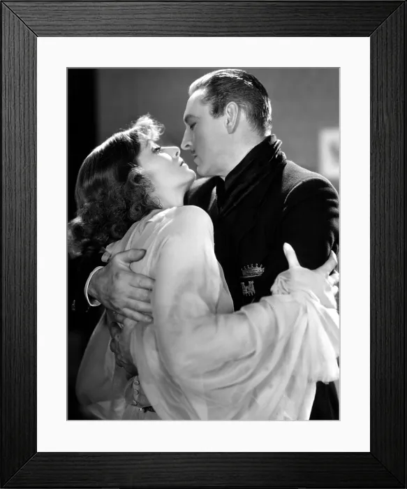 Framed Print : GRAND HOTEL, Greta Garbo, John Barrymore, 1932
