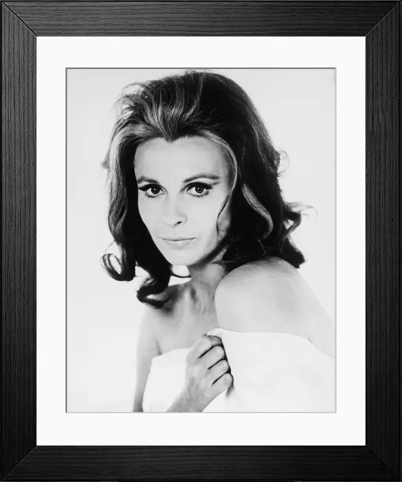 Framed Print : THE ILLUSTRATED MAN, Claire Bloom, 1969