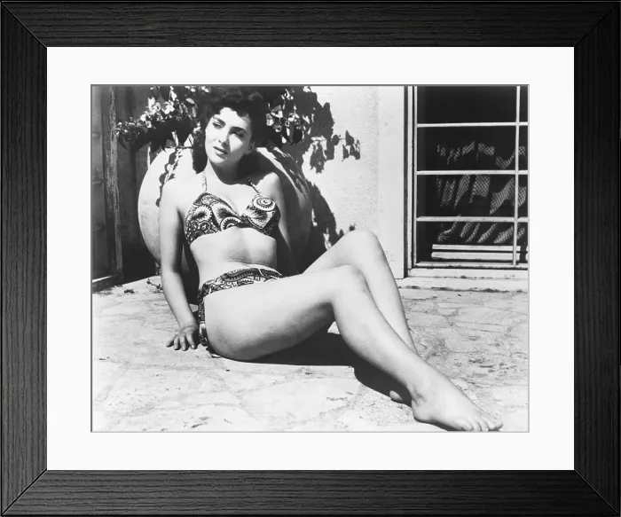 Framed Print : MISS ITALIA, Gina Lollobrigida, 1950 Framed Print : MISS ITALIA, Gina Lollobrigida, 1950