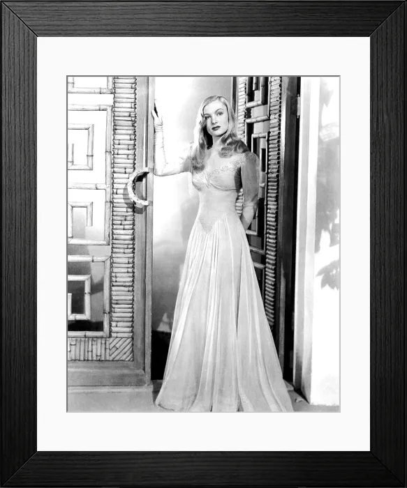 Framed Print : I MARRIED A WITCH, Veronica Lake, in a gown by Edith Head, 1942