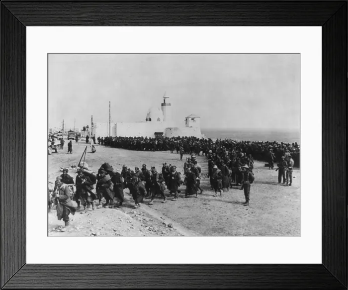 Framed Print : German and Italian prisoners captured by the British in Bardia, Libya. They also rescued British and New Zealand troops held there by the enemy. Jan. 1942, during World War 2