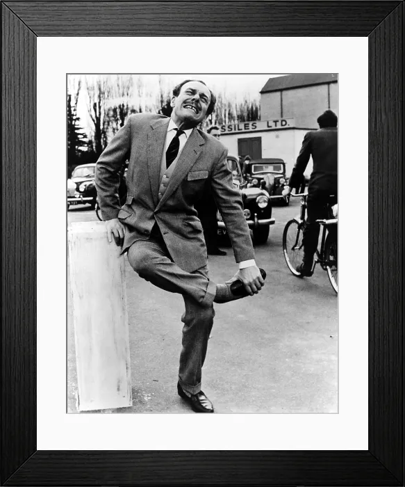 Framed Print : I'M ALL RIGHT JACK, Terry-Thomas, 1959 Framed Print : I'M ALL RIGHT JACK, Terry-Thomas, 1959
