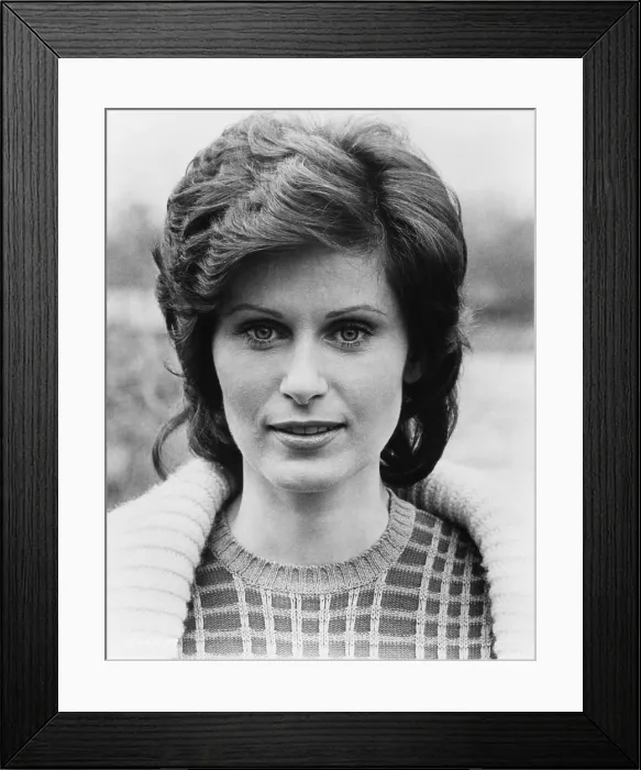 Framed Print : THE MIDNIGHT MAN, Susan Clark, 1974