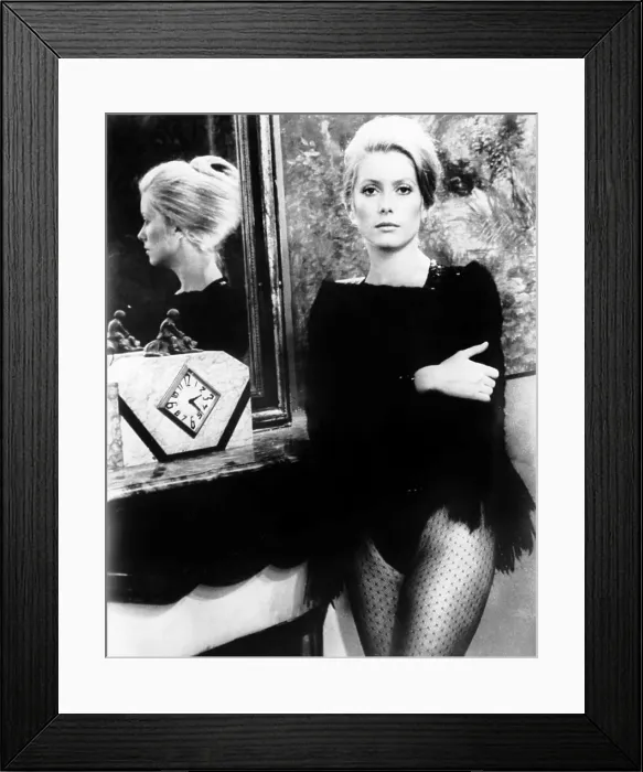 Framed Print : MISSISSIPPI MERMAID, (aka LA SIRENE DU MISSISSIPPI), Catherine Deneuve, 1969 Framed Print : MISSISSIPPI MERMAID, (aka LA SIRENE DU MISSISSIPPI), Catherine Deneuve, 1969