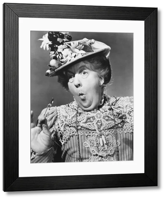 Framed Print : THE IMPORTANCE OF BEING EARNEST, Margaret Rutherford, 1952