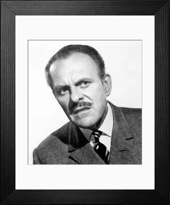 Framed Print : THE VAULT OF HORROR, Terry-Thomas, (segment 2 The Neat Job'), 1973