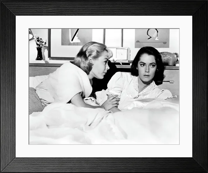 Framed Print : IMITATION OF LIFE, Sandra Dee, Susan Kohner, 1959