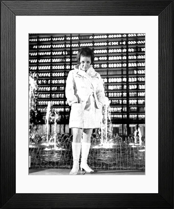 Framed Print : VALLEY OF THE DOLLS, Patty Duke, 1967, TM & Copyright 20th Century Fox Film Corp. / courtesy Everett Collection