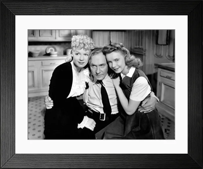 Framed Print : THE MIRACLE OF MORGAN'S CREEK, Betty Hutton, William Demarest, Diana Lynn, 1944