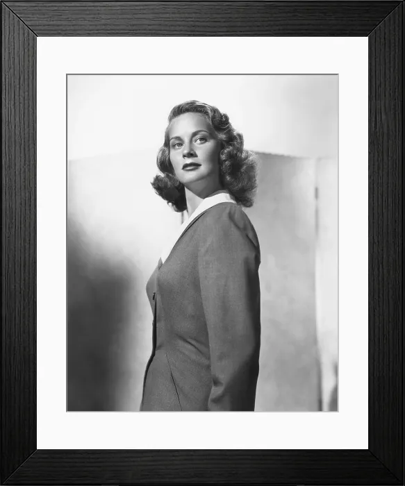 Framed Print : THE MIRACLE OF THE BELLS, Alida Valli, 1948