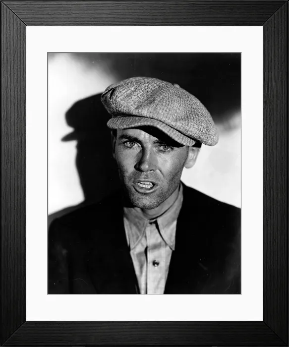 Framed Print : THE GRAPES OF WRATH, Henry Fonda, 1940, (c) 20th Century Fox / courtesy Everett Collection Framed Print : THE GRAPES OF WRATH, Henry Fonda, 1940, (c) 20th Century Fox / courtesy Everett Collection