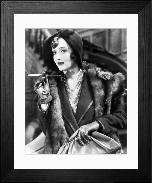 Framed Print : MR. SKEFFINGTON, Bette Davis, in a costume by Orry-Kelly, 1944 Framed Print : MR. SKEFFINGTON, Bette Davis, in a costume by Orry-Kelly, 1944