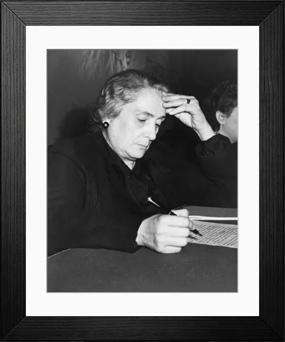 Framed Print : Dolores Ibarruri, at the Women's International Congress in Paris, Dec. 11, 1945