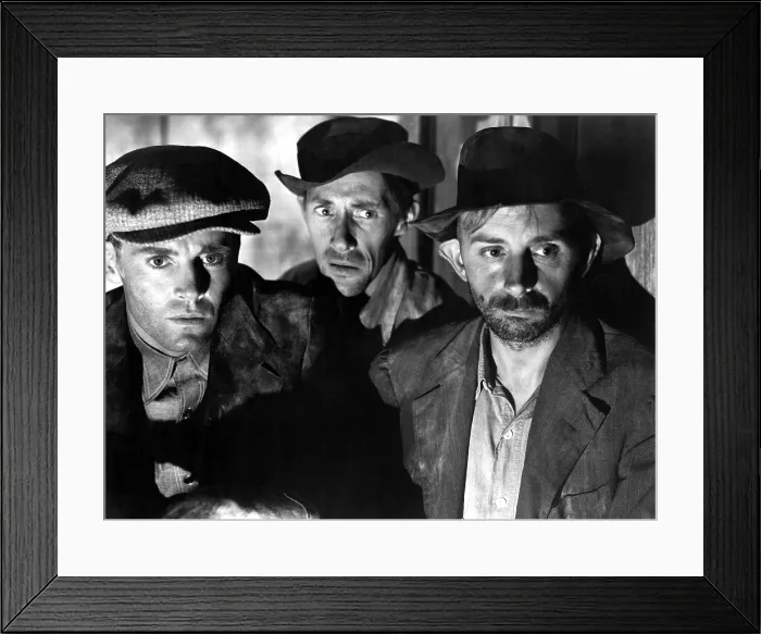 Framed Print : THE GRAPES OF WRATH, Henry Fonda John Carradine, John Qualen, 1940. TM and Copyright 20th Century Fox Film Corp. All rights reserved. Courtesy: Everett Collection Framed Print : THE GRAPES OF WRATH, Henry Fonda John Carradine, John Qualen, 1940. TM and Copyright 20th Century Fox Film Corp. All rights reserved. Courtesy: Everett Collection