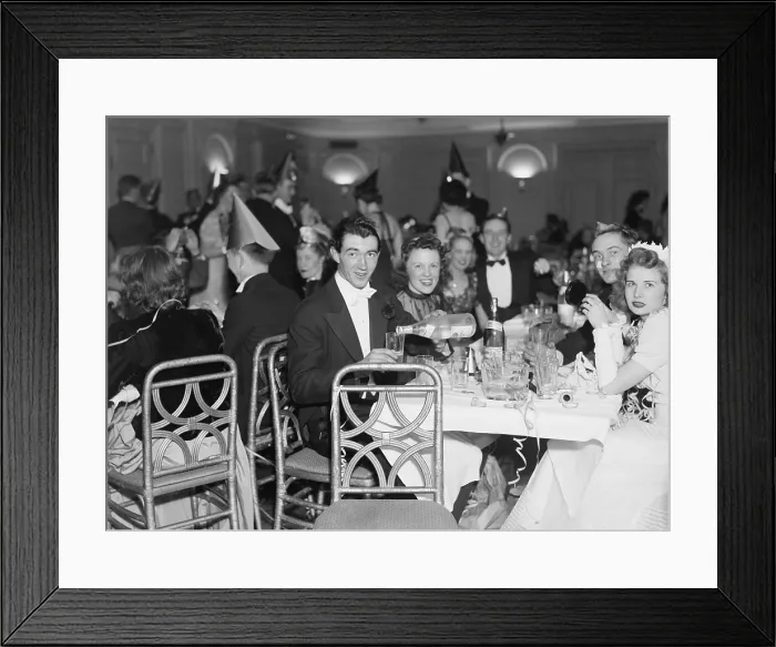 Framed Print : Happy revelers celebrating New Year's Eve in 1940 in Washington, D.C. (BSLOC_2016_8_92)