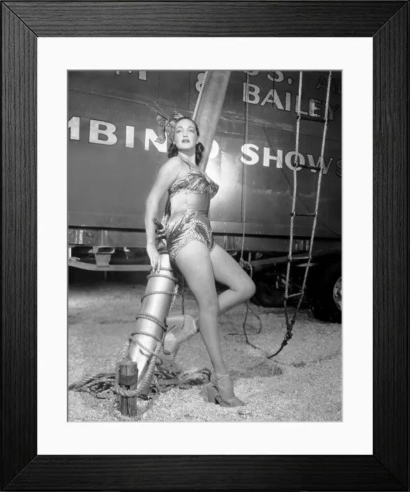 Framed Print : THE GREATEST SHOW ON EARTH, Dorothy Lamour, 1952 Framed Print : THE GREATEST SHOW ON EARTH, Dorothy Lamour, 1952
