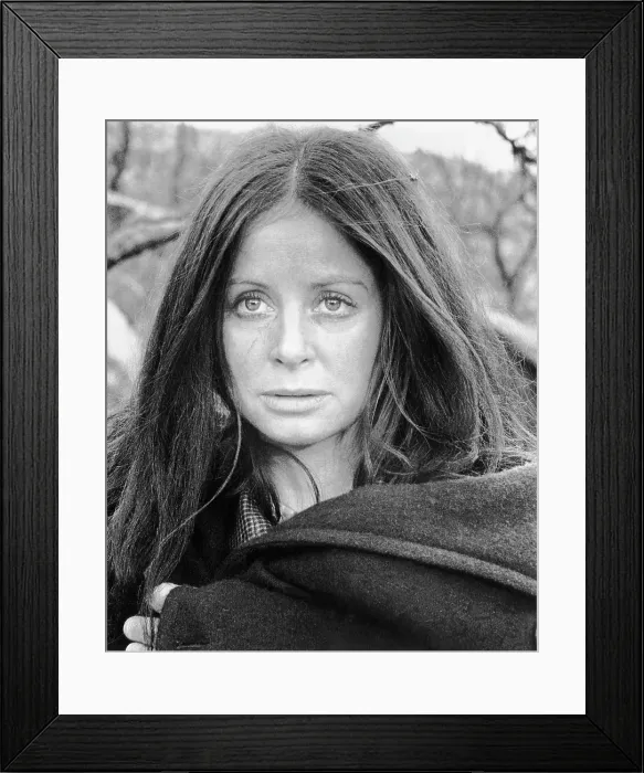 Framed Print : THE MAN WHO LOVED CAT DANCING, Sarah Miles, 1973 Framed Print : THE MAN WHO LOVED CAT DANCING, Sarah Miles, 1973