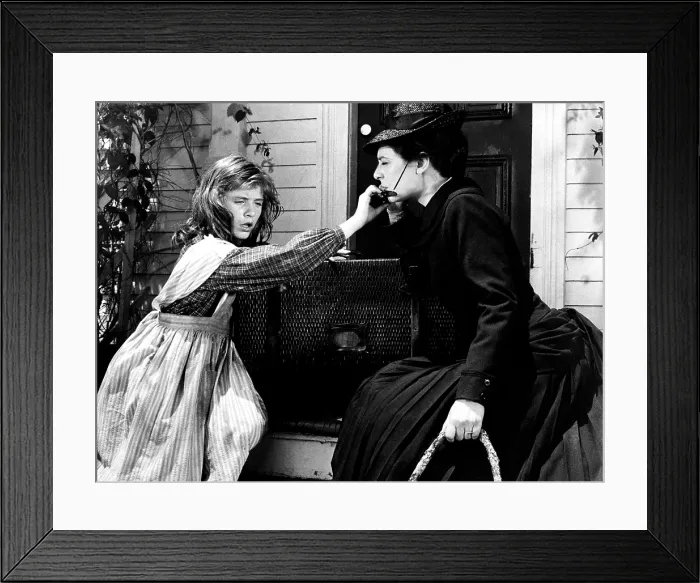 Framed Print : THE MIRACLE WORKER, Patty Duke, Anne Bancroft, 1962