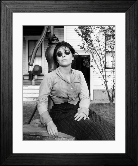 Framed Print : THE MIRACLE WORKER, Anne Bancroft, 1962 Framed Print : THE MIRACLE WORKER, Anne Bancroft, 1962