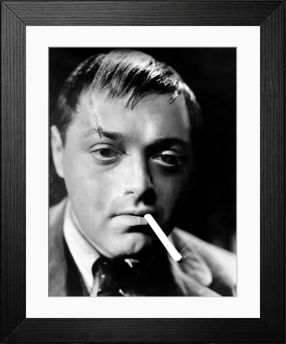 Framed Print : THE MAN WHO KNEW TOO MUCH, Peter Lorre, 1934