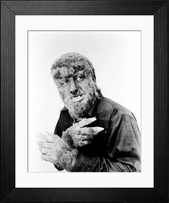 Framed Print : HOUSE OF DRACULA, Lon Chaney, Jr. as The Wolf Man, 1945