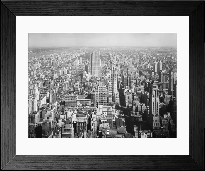 Framed Print : View North from NYC's Empire State Building includes the new RCA Building. Sept 11, 1933. Beyond are the Upper West and East Sides, bordering Central Park. Photo by Samuel H Framed Print : View North from NYC's Empire State Building includes the new RCA Building. Sept 11, 1933. Beyond are the Upper West and East Sides, bordering Central Park. Photo by Samuel H