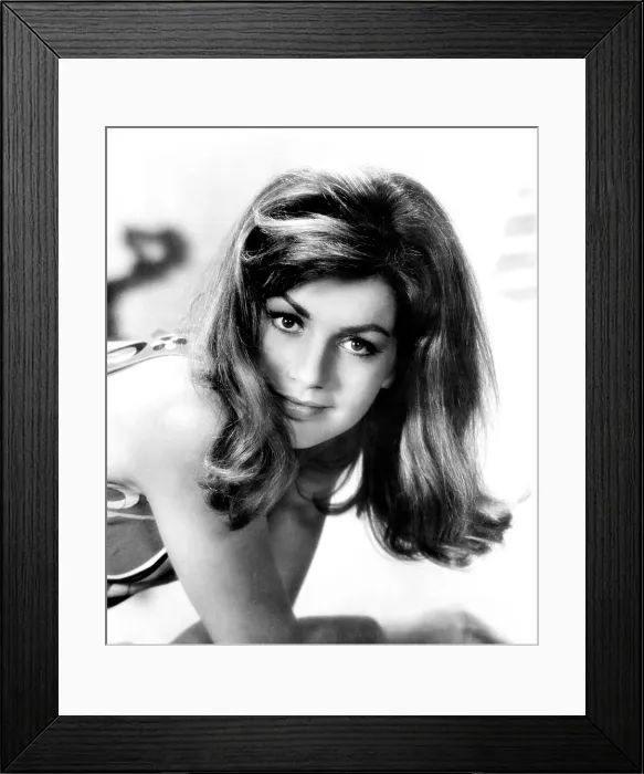 Framed Print : HOTEL, Catherine Spaak, 1967
