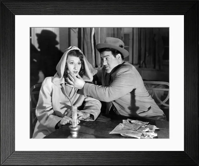 Framed Print : HOLD THAT GHOST, Joan Davis, Lou Costello, 1941