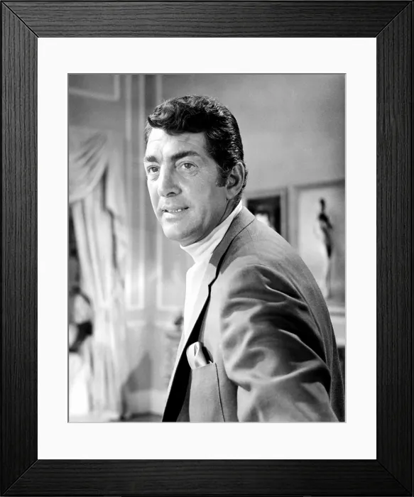 Framed Print : MURDERERS ROW, Dean Martin, 1966 Framed Print : MURDERERS ROW, Dean Martin, 1966
