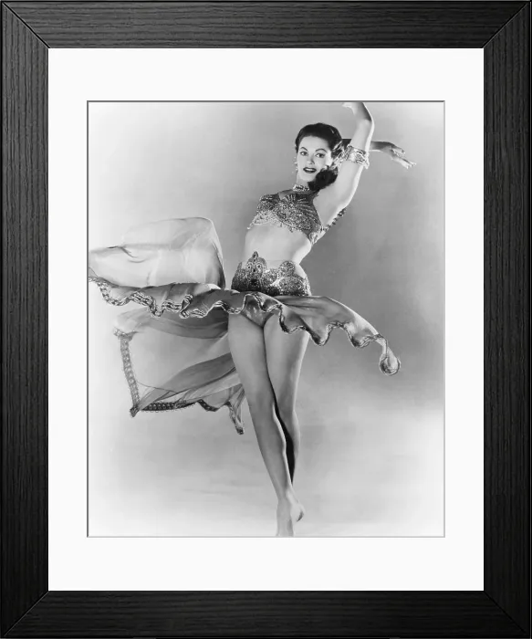 Framed Print : HOTEL SAHARA, Yvonne De Carlo, 1951