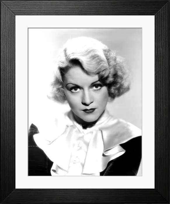 Framed Print : HOLD THAT GIRL, Claire Trevor, in a green velvet dress with detatchable eggshell satin collar, 1934. 20th Century-Fox Film Corporation, TM & Copyright / courtesy Everett Collection