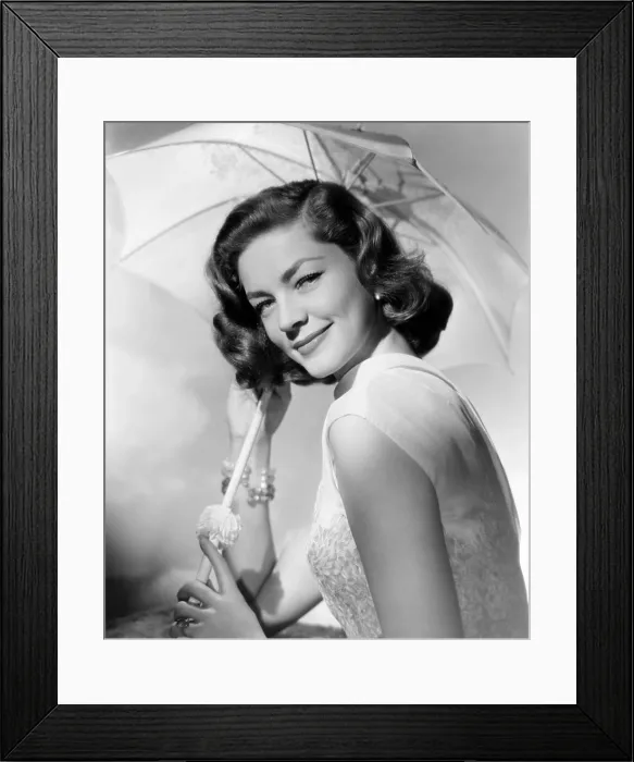 Framed Print : HOW TO MARRY A MILLIONAIRE, Lauren Bacall, 1953. TM and Copyright 20th Century Fox Film Corp. All rights reserved. Courtesy: Everett Collection