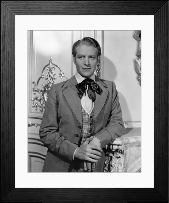 Framed Print : MAYTIME, Nelson Eddy, 1937 Framed Print : MAYTIME, Nelson Eddy, 1937