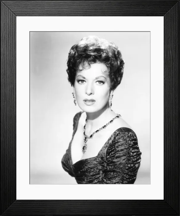 Framed Print : MCLINTOCK!, Maureen O'Hara, 1963