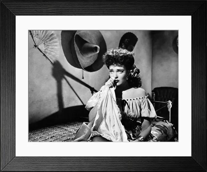 Framed Print : MY DARLING CLEMENTINE, Linda Darnell, 1946, (c) 20th Century Fox, TM & Copyright / Courtesy: Everett Collection Framed Print : MY DARLING CLEMENTINE, Linda Darnell, 1946, (c) 20th Century Fox, TM & Copyright / Courtesy: Everett Collection