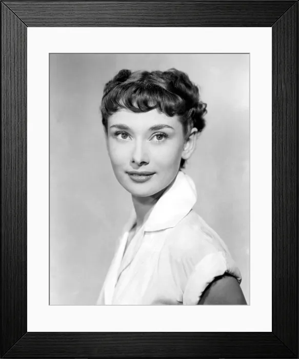 Framed Print : ROMAN HOLIDAY, Audrey Hepburn, 1953 Framed Print : ROMAN HOLIDAY, Audrey Hepburn, 1953