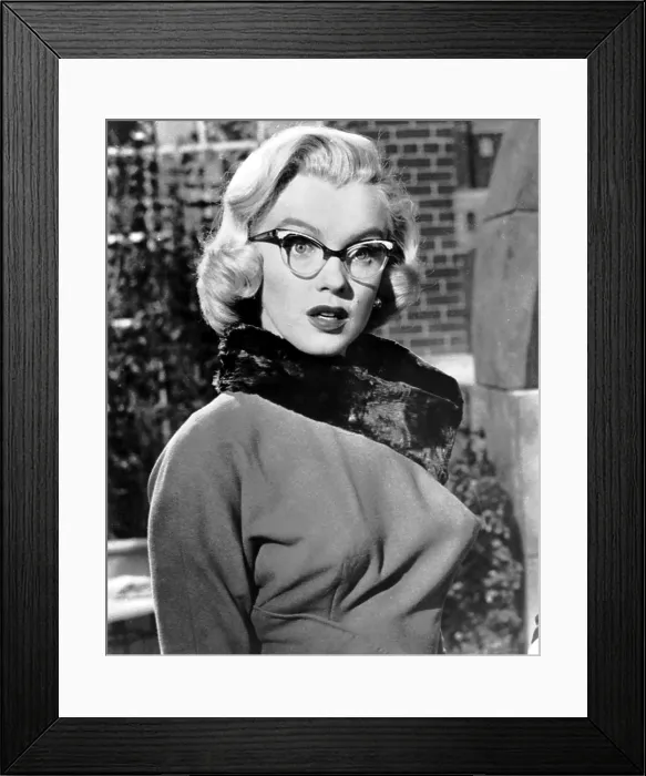Framed Print : HOW TO MARRY A MILLIONAIRE, Marilyn Monroe, 1953, TM & Copyright 20th Century Fox Film Corp. / courtesy Everett Collection Framed Print : HOW TO MARRY A MILLIONAIRE, Marilyn Monroe, 1953, TM & Copyright 20th Century Fox Film Corp. / courtesy Everett Collection