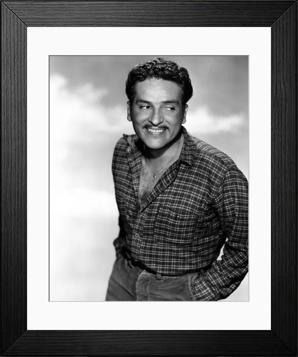 Framed Print : A MEDAL FOR BENNY, Arturo de Cordova, 1945