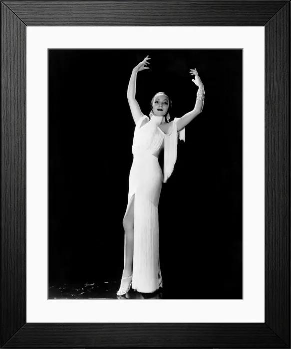 Framed Print : IN CALIENTE, Dolores del Rio, in a gown by Orry-Kelly, 1935 Framed Print : IN CALIENTE, Dolores del Rio, in a gown by Orry-Kelly, 1935