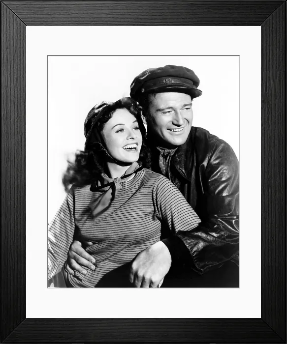 Framed Print : REAP THE WILD WIND, from left, Paulette Goddard, John Wayne, 1942
