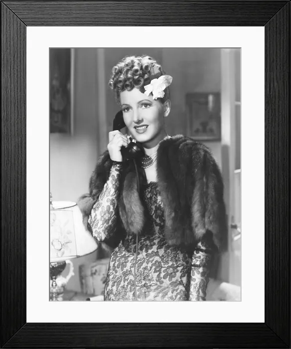 Framed Print : THE MORE THE MERRIER, Jean Arthur, 1943
