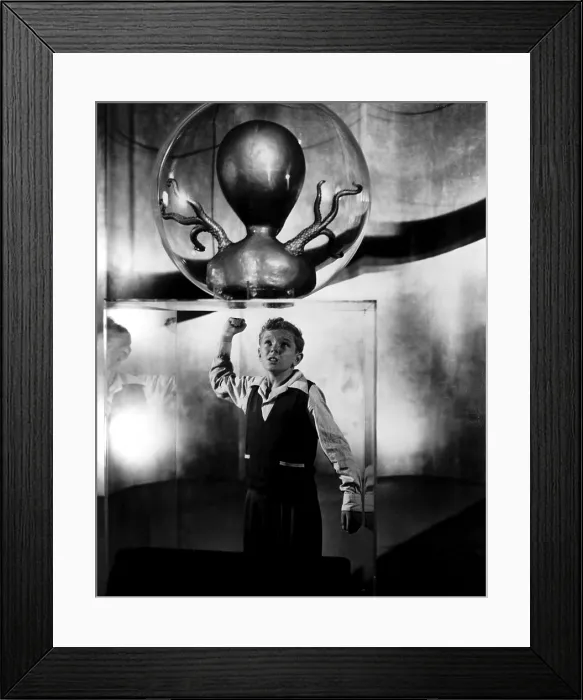 Framed Print : INVADERS FROM MARS, Tom Cottonaco, (top), Jimmy Hunt, Luz Potter, 1953